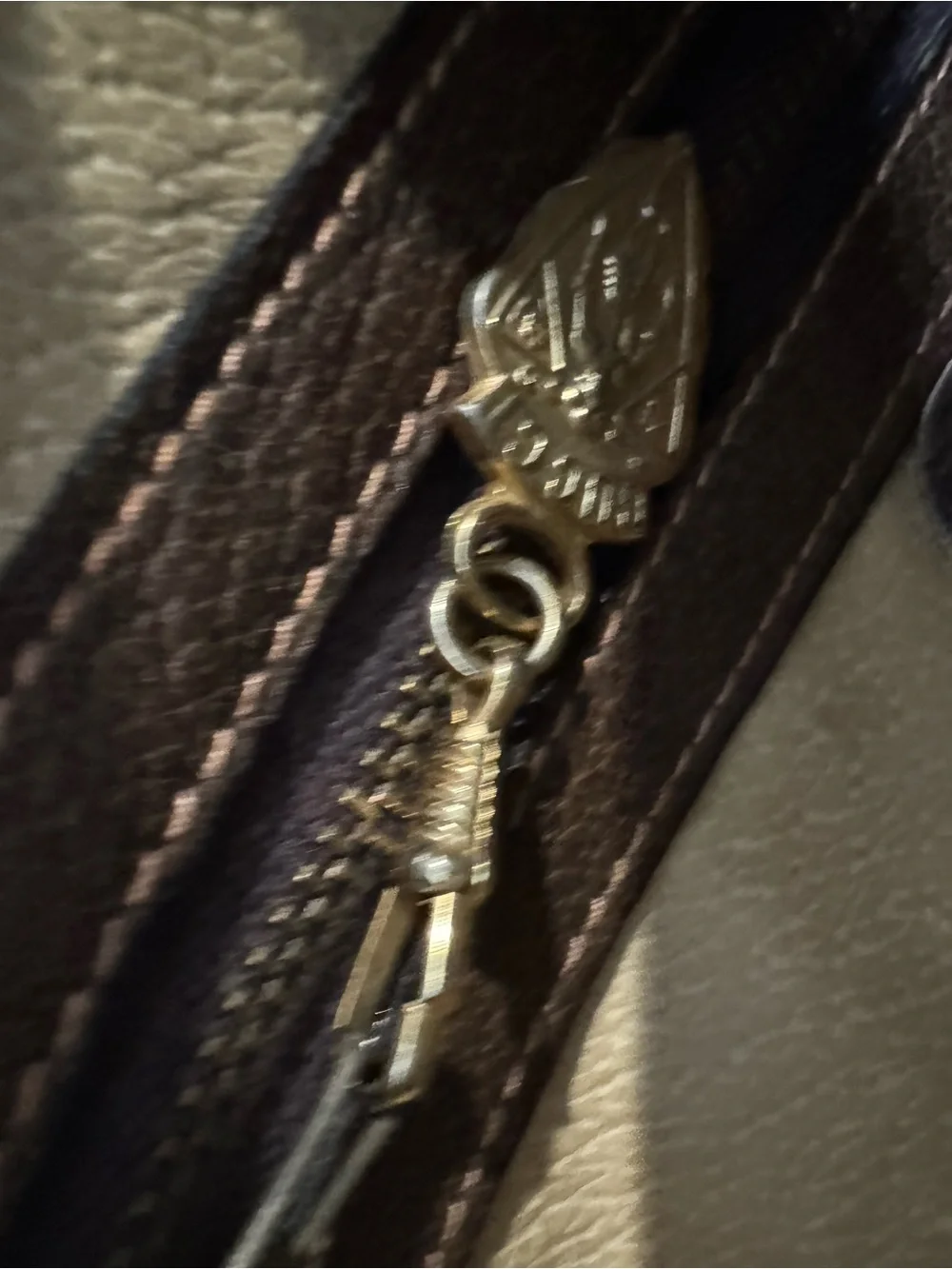 Gucci Brown GG Supreme Canvas Crossbody with Leather Trim - Picture 5 of 8